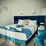 Duna Corner Panzio 4* Veroce