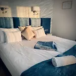 Duna Corner Panzio 4*