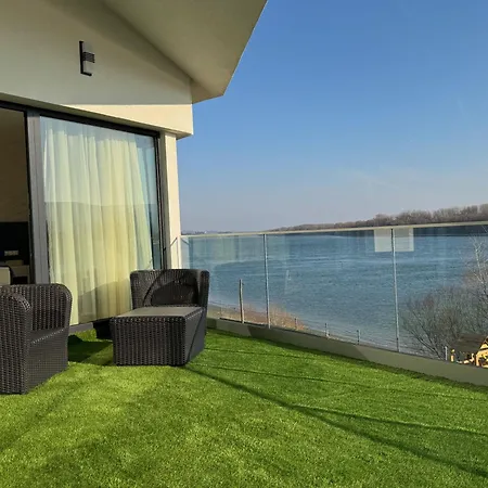 Duna Corner Panzio 4* Kismaros