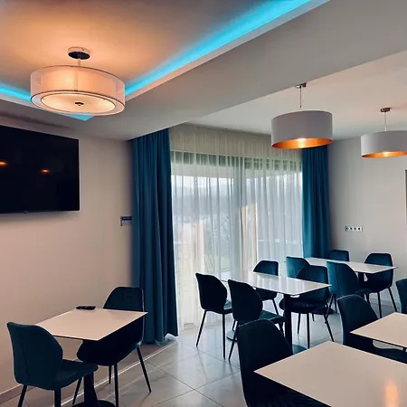 Duna Corner Panzio Kismaros