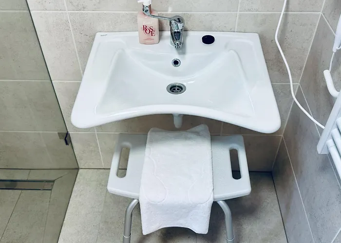 Duna Corner Panzio Nocleg ze śniadaniem Kismaros