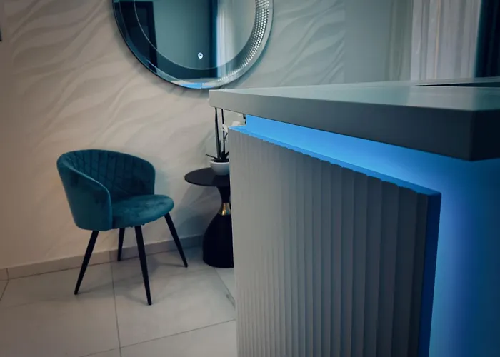 Duna Corner Panzio Nocleg ze śniadaniem 4*